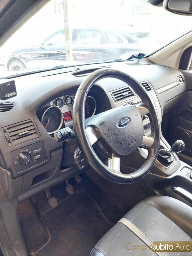FORD Kuga 2.0 TDCi 136 CV 4WD Titanium (Garanzia 12 Mesi)