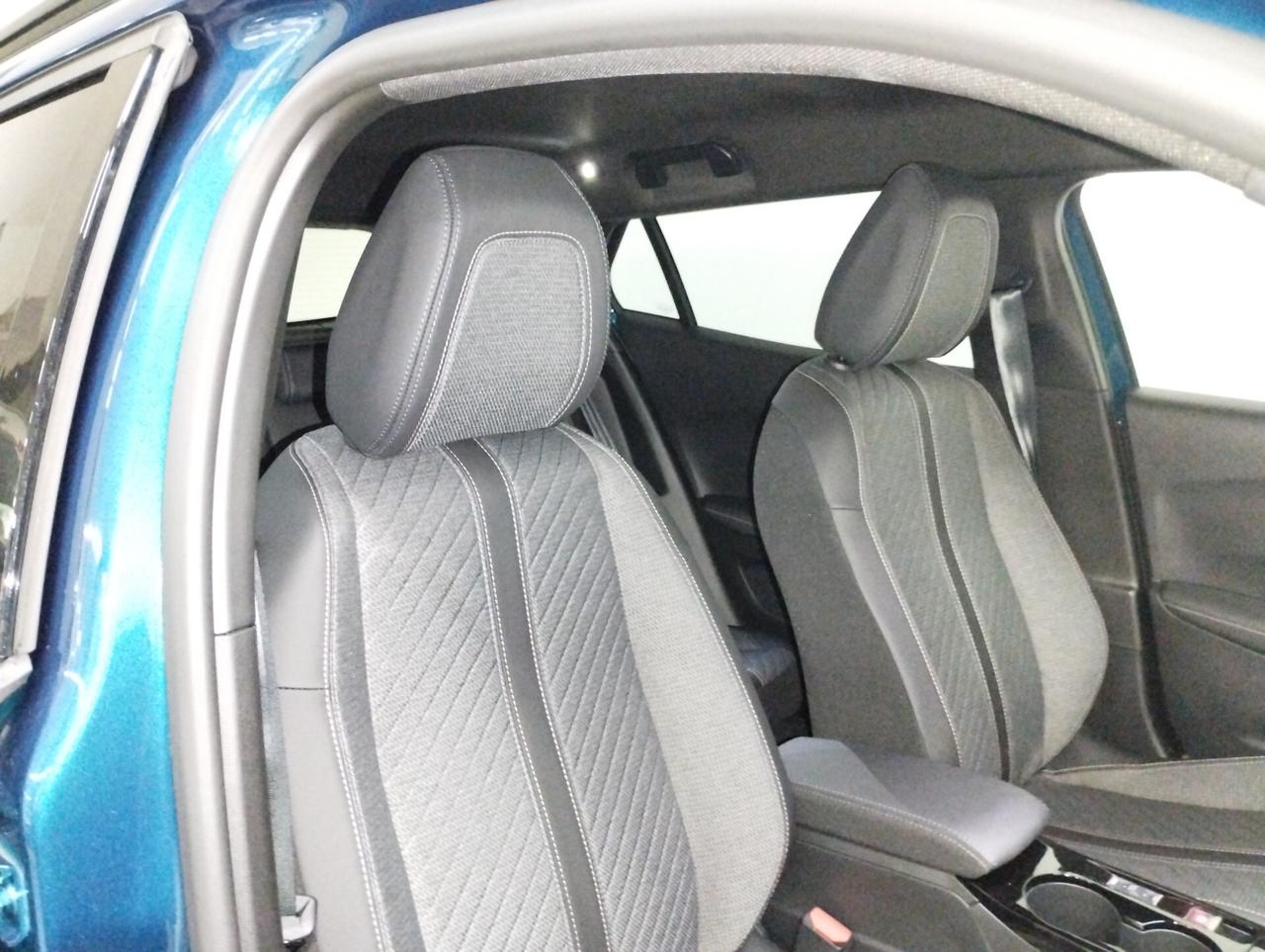 Peugeot 2008 PureTech 130 S&S EAT8 Allure