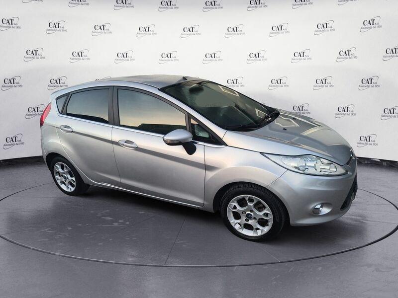 Ford Fiesta Fiesta 1.4 TDCi 5P Titanium