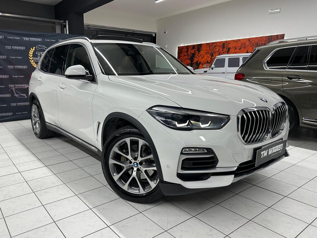 BMW X5 xdrive30d auto -IVA ESPOSTA / TAGLIANDI CERTIFICATI