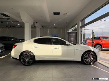 MASERATI - Ghibli - V6 Diesel Gransport