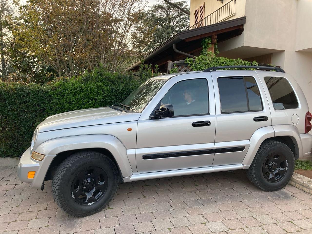Jeep Cherokee 2.8 CRD Limited