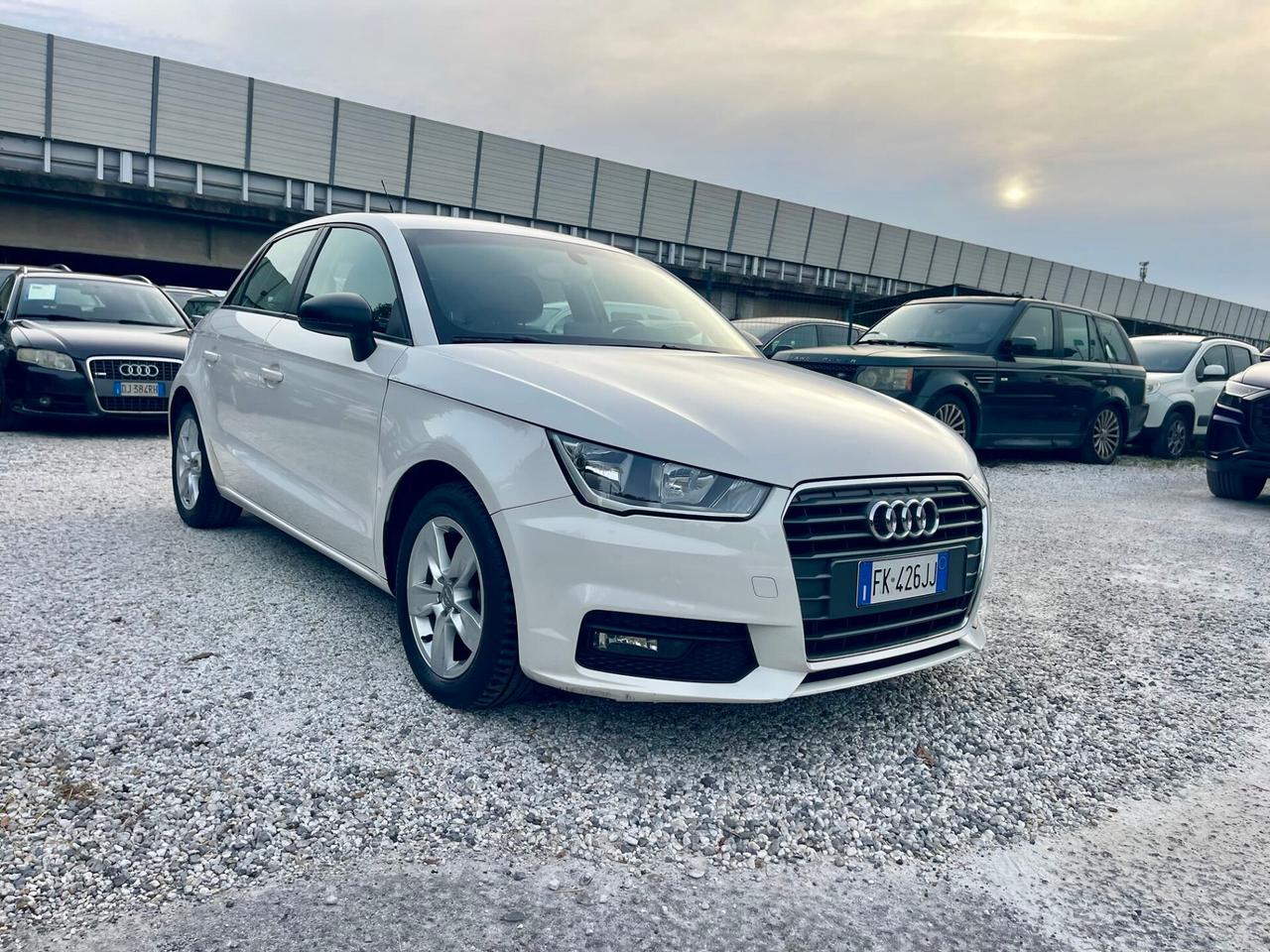 AUDI A1 SPB - SOLO 57 000 KM - UNICO PROPRIETARIO