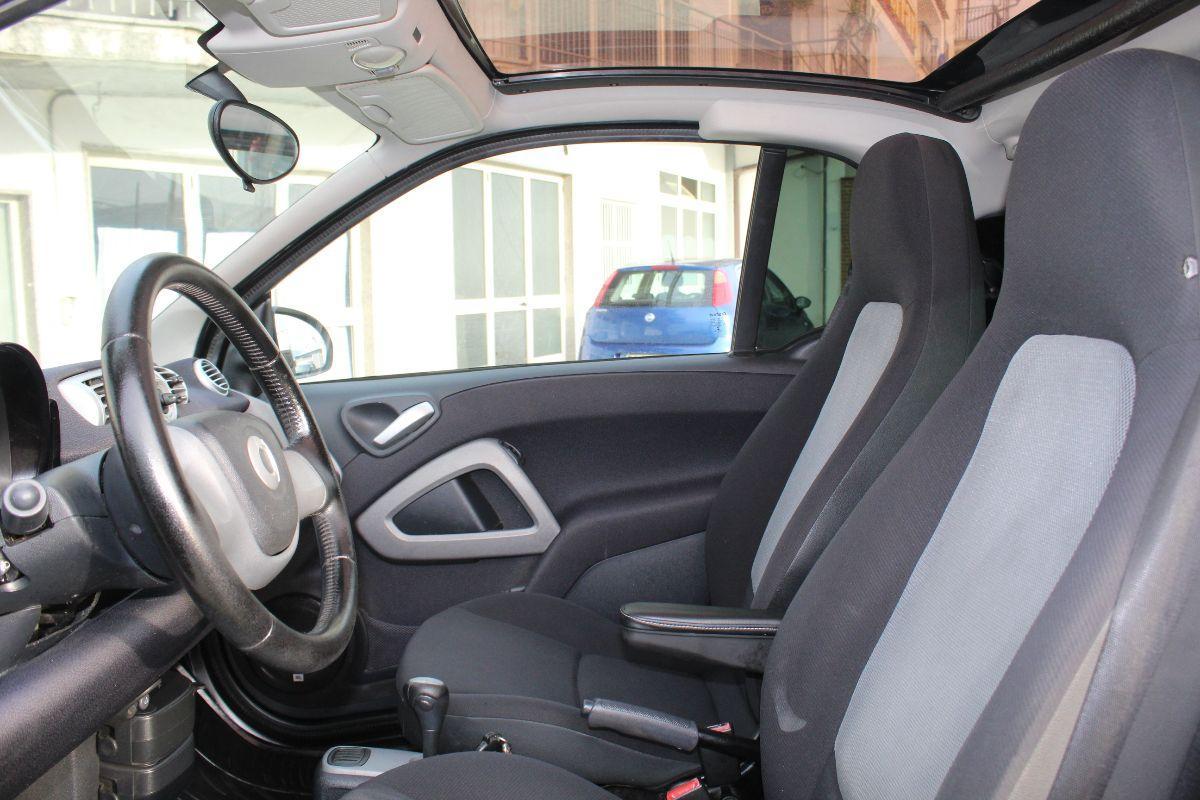 SMART - Fortwo - 1000 52 kW coupé passion