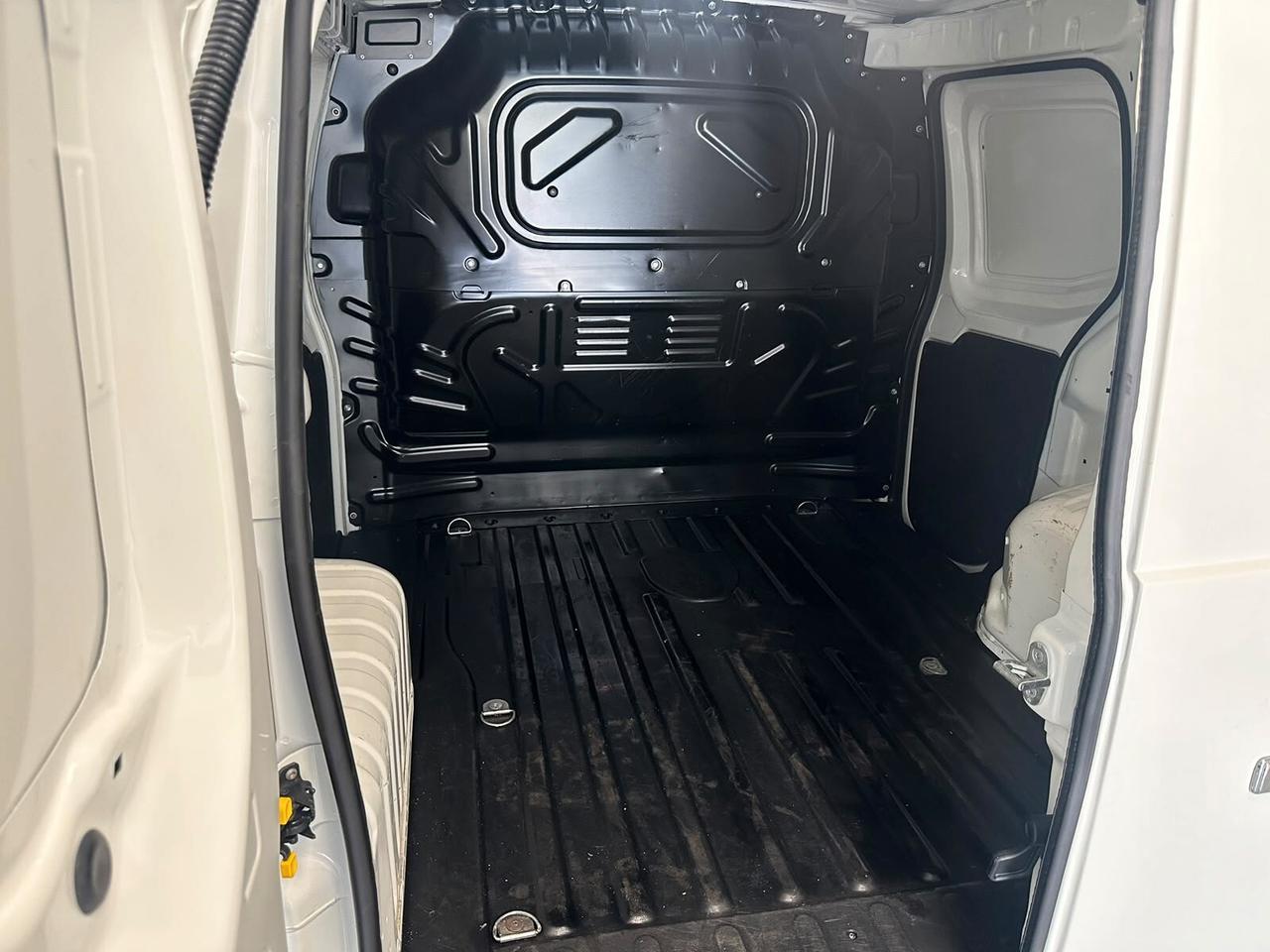 Fiat Fiorino 1.3 MJT 95 CV Cargo Adventure