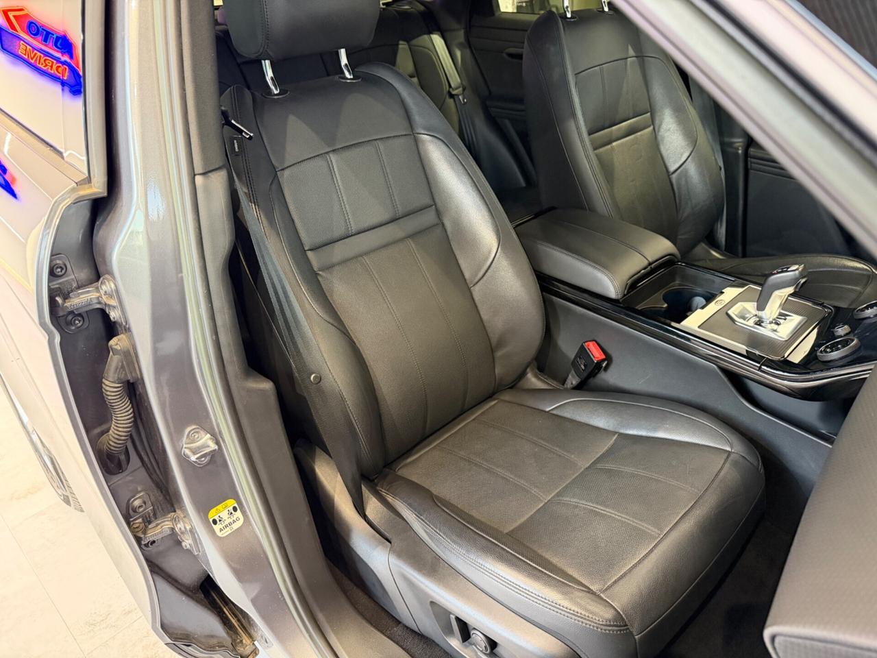 Land Rover Range Evoque 1.5 I3 160 CV Auto R-Dynamic SE