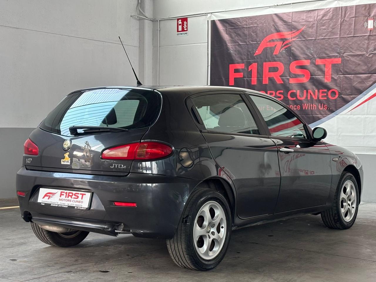 Alfa Romeo 147 1.9 JTD M-JET 16V 5 porte Dist.