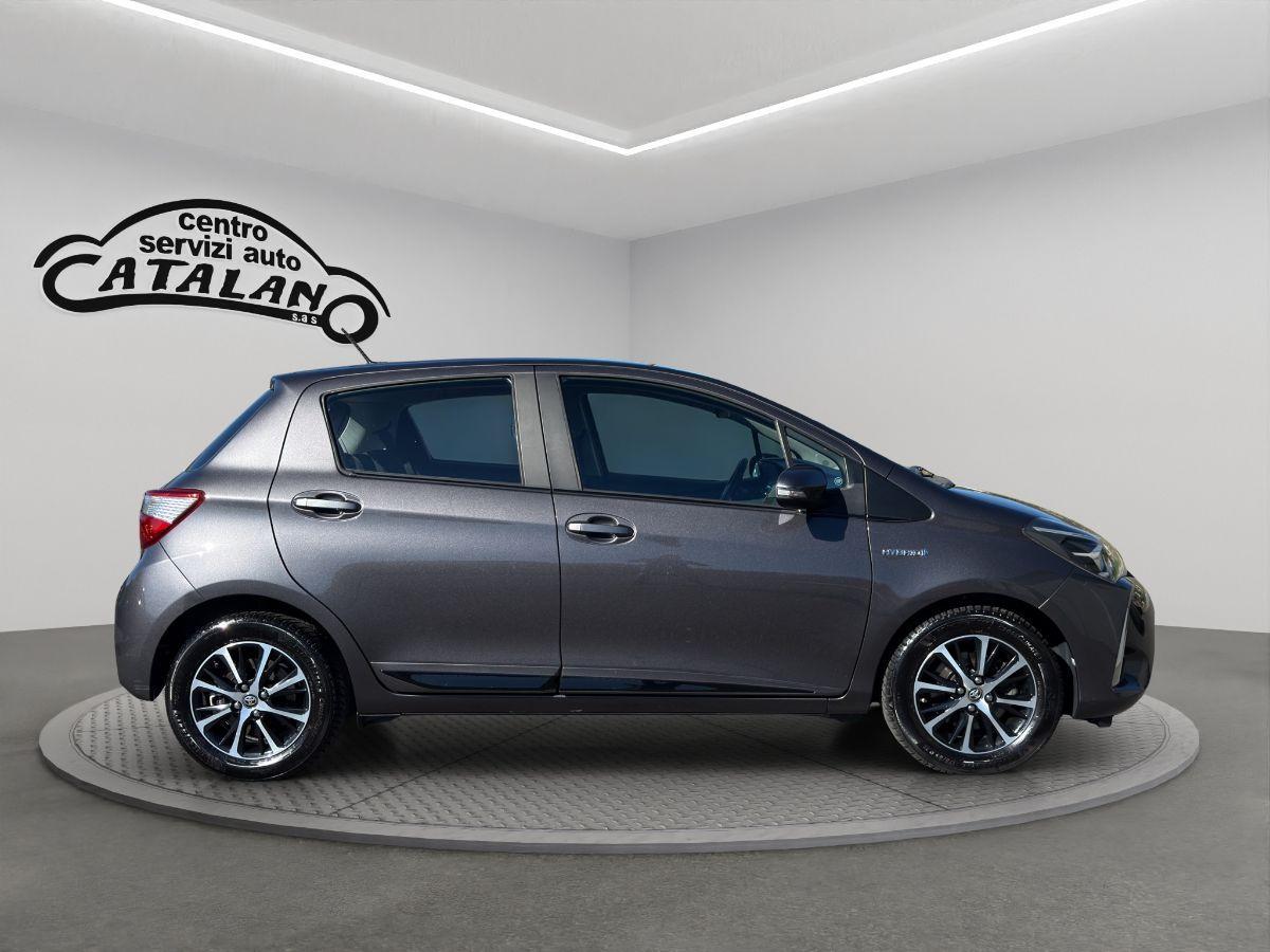 TOYOTA - Yaris - 1.5 Hybrid 73CV 5p.Trend "Platinum Ed."
