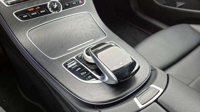 MERCEDES-BENZ E 220 d COUPE 4MATIC PREMIUM PLUS AMG TAGLIANDI MB UNIP