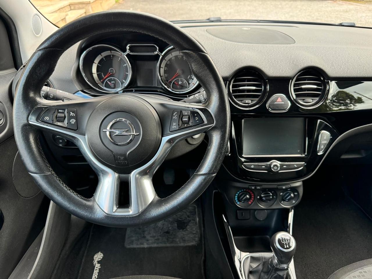 Opel Adam 1.2 70 CV benzina Euro6B Neopatentati