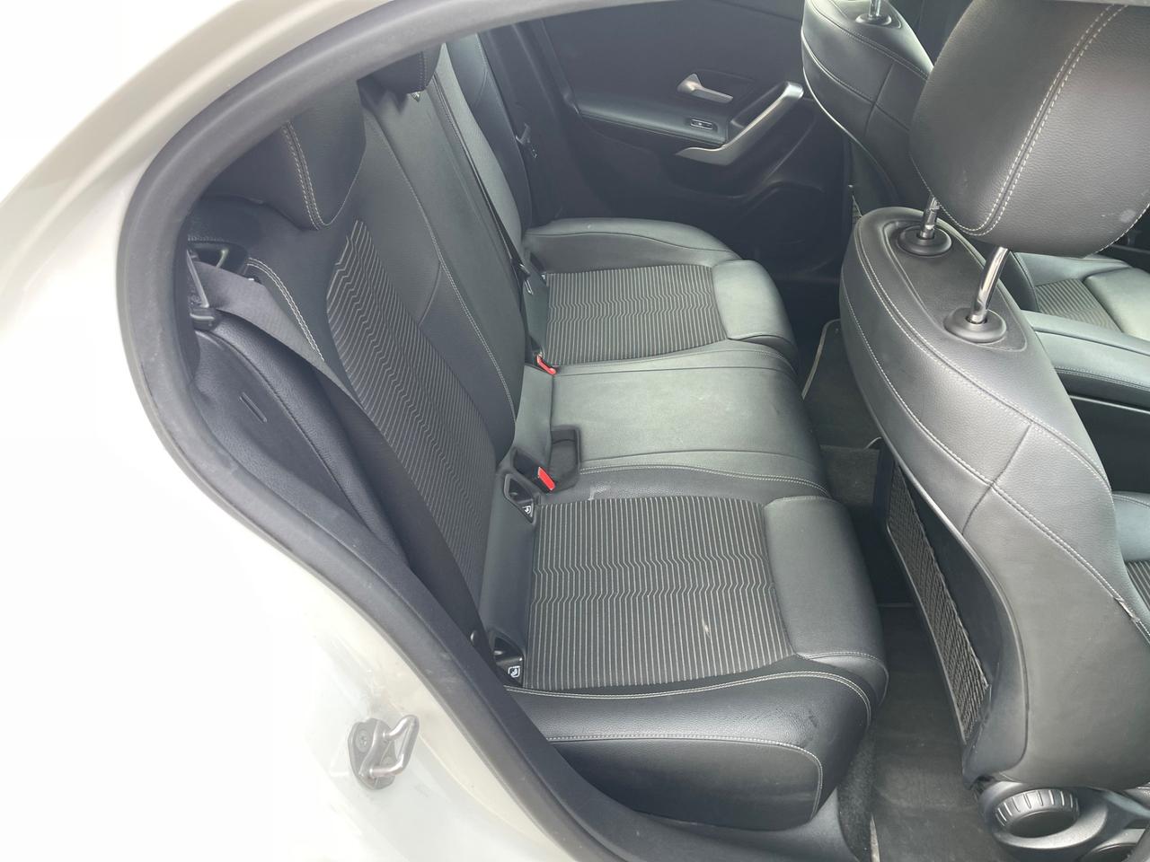 Mercedes-benz A 180 A 180 d Automatic Sport