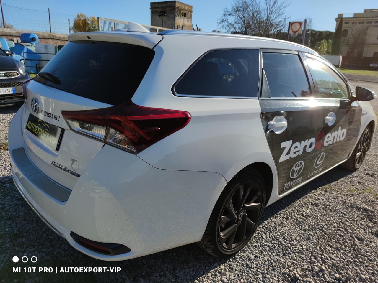 Toyota Auris Touring Sports 1.8 Hybrid Lounge