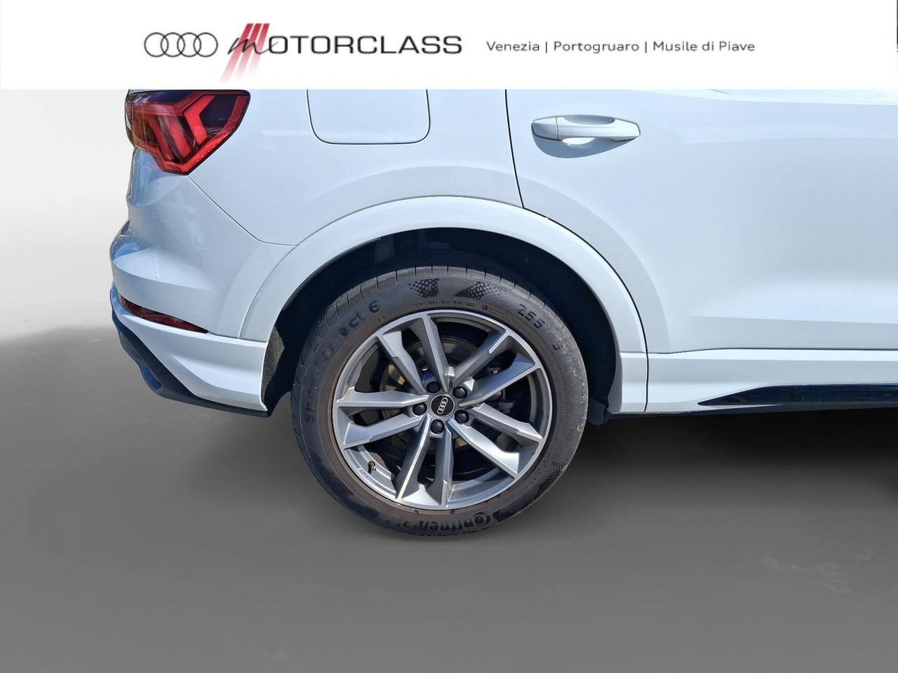 Audi Q3 45 1.4 tfsi e s line edition s tronic