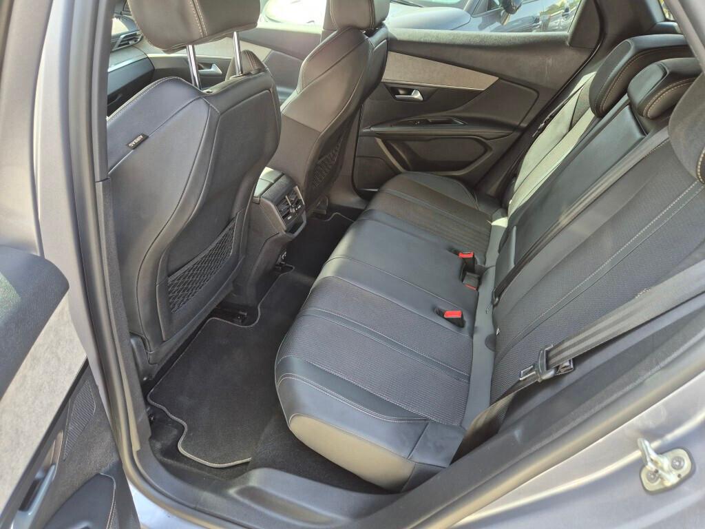 Peugeot NEW 3008 GT-LINE HDI 130CV EAT8
