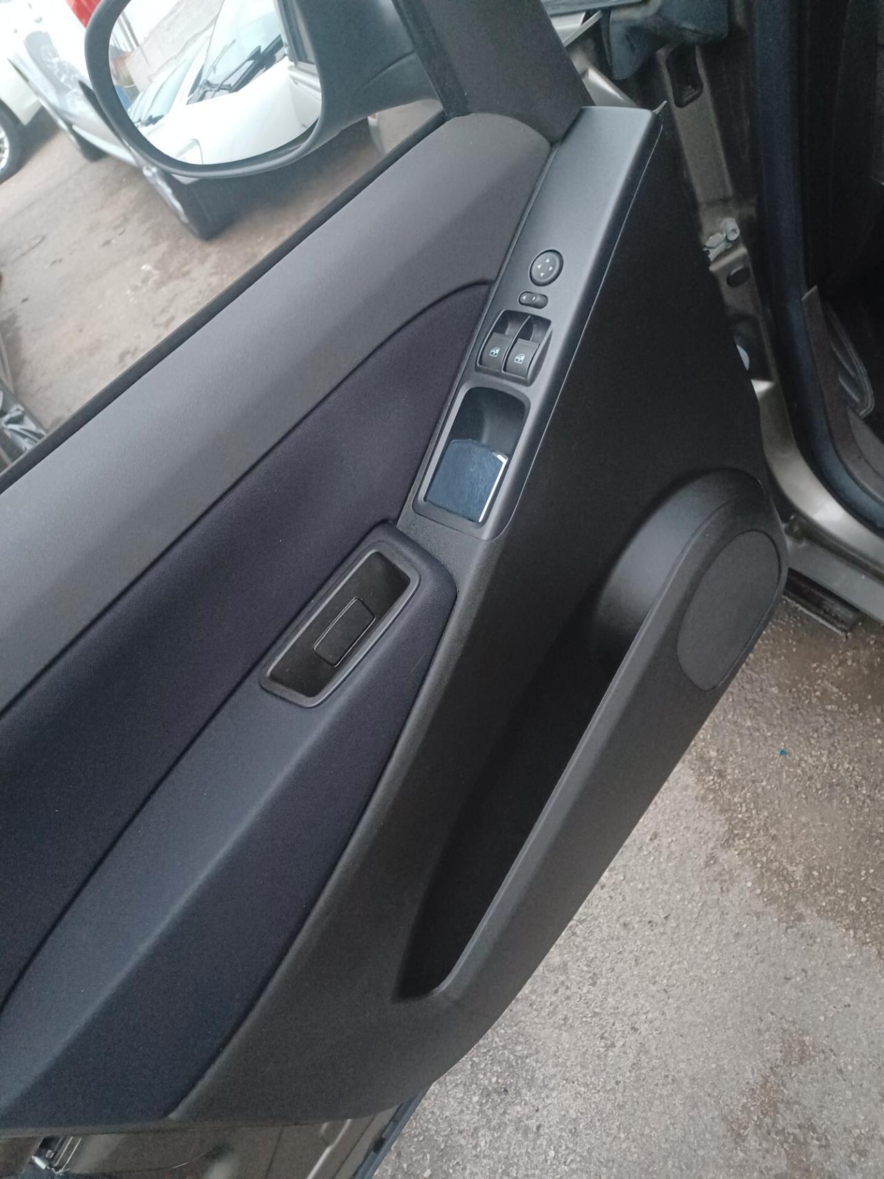 Lancia MUSA 1.4 BENZINA UNICO PROPRIETARIO 2010