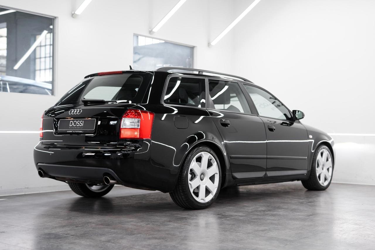 Audi S4 MANUALE