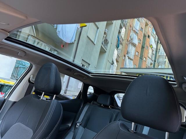 Nissan Qashqai 1.5 dCi N-Connecta