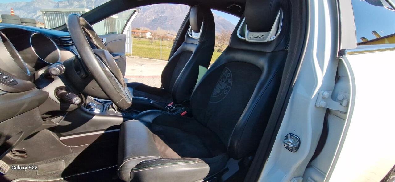 Alfa Romeo Giulietta 1750 240cv Turbo TCT Quadrifoglio Verde