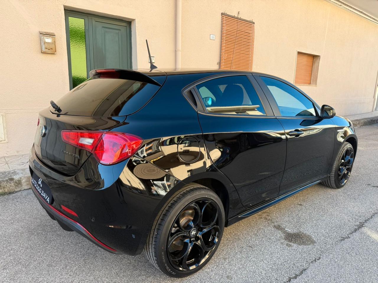 Alfa Romeo Giulietta 1.6 JTDm 120 CV veloce Carbon Look