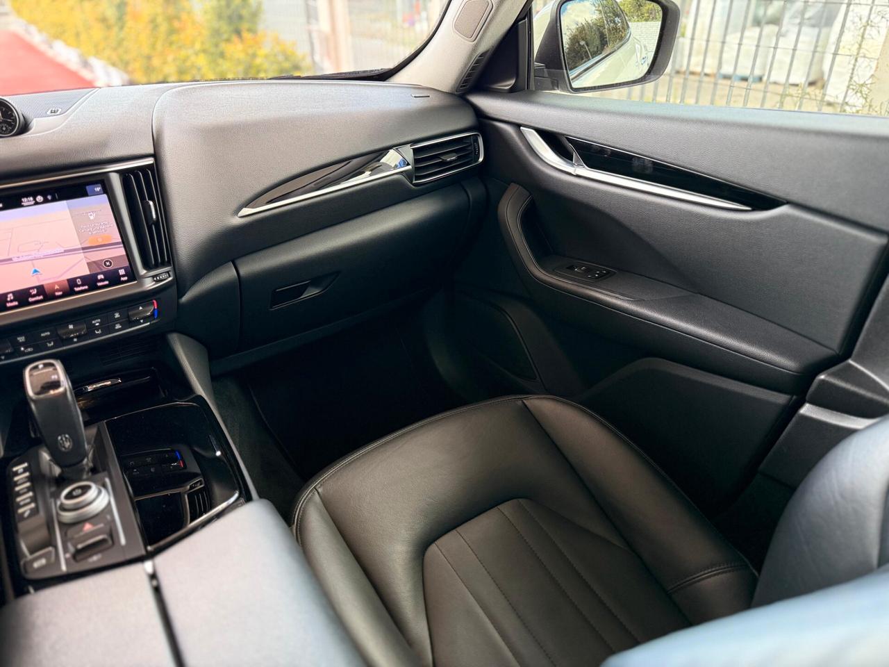 Maserati Levante V6 AWD Gransport
