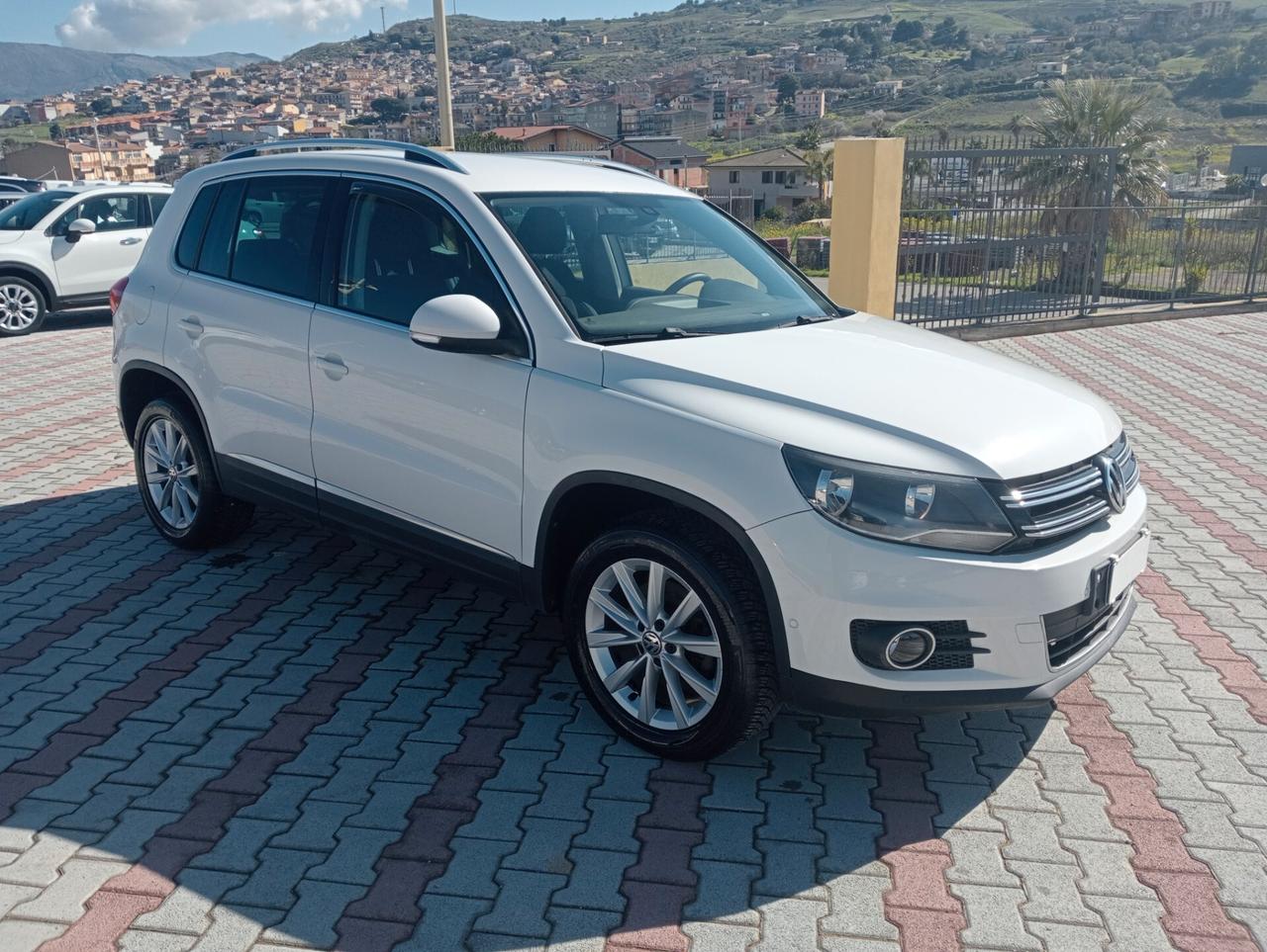 Volkswagen Tiguan 2.0 TDI 140 CV 4MOTION Business Track & Style