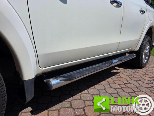 MITSUBISHI L200 2.4 DI-D/154CV Double Cab Intense NO IVA