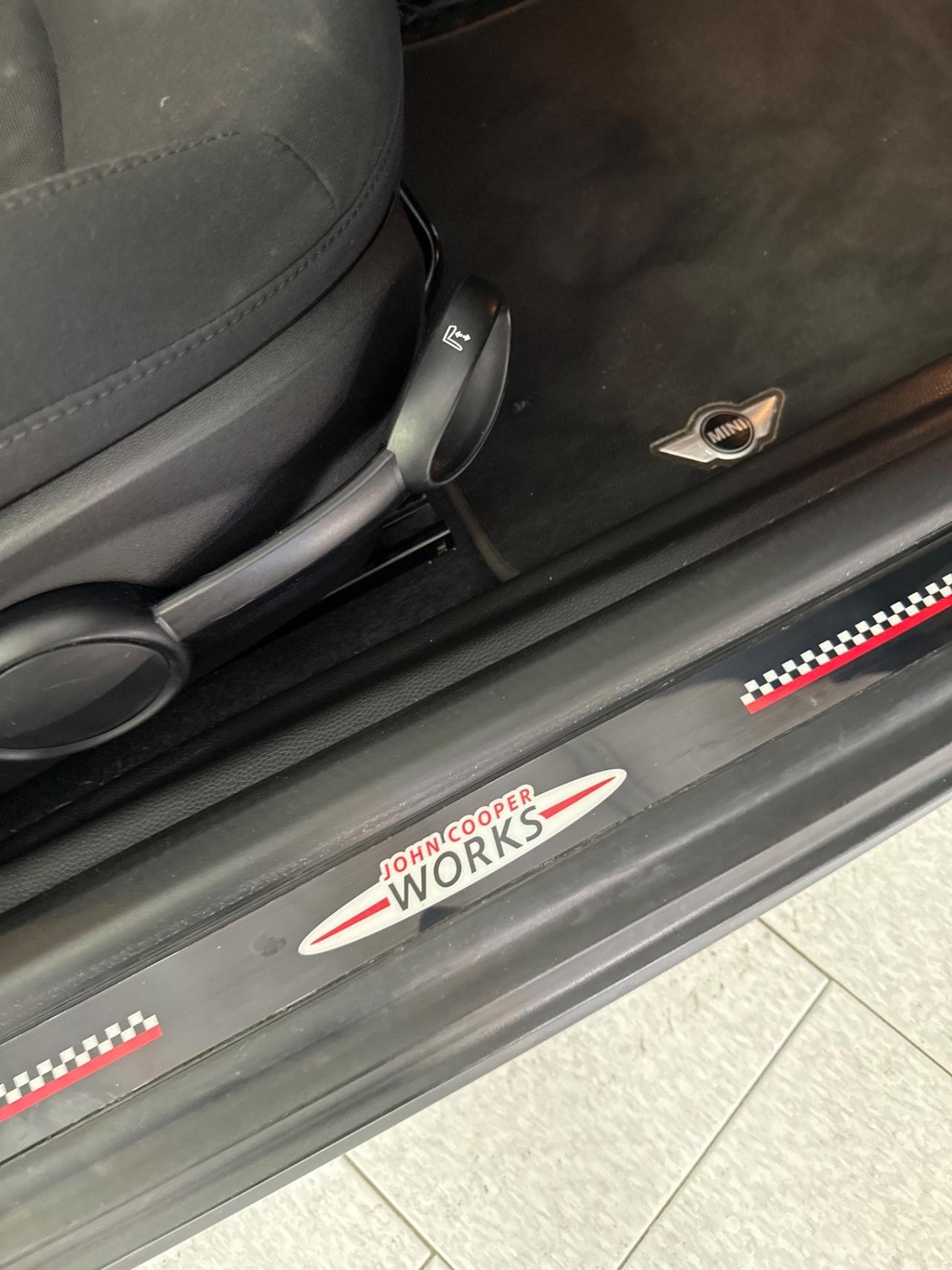 Mini John Cooper Works Clubman 1.6 16V S Chili