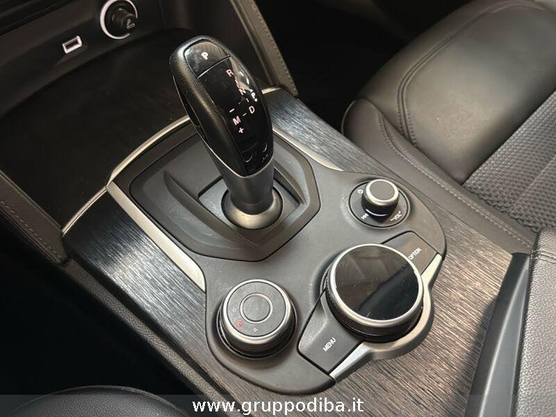 Alfa Romeo Stelvio 2017 Diesel 2.2 t B-Tech Q4 190cv auto