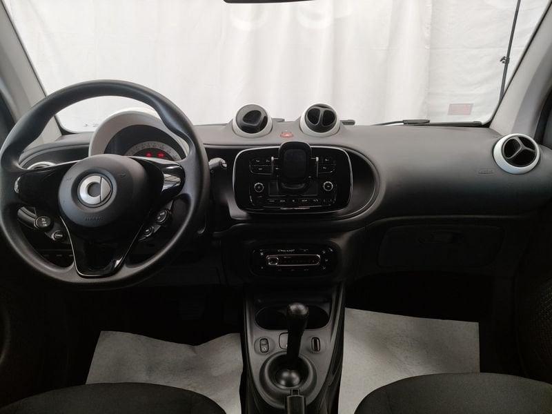 smart fortwo 70 1.0 Automatic Youngster