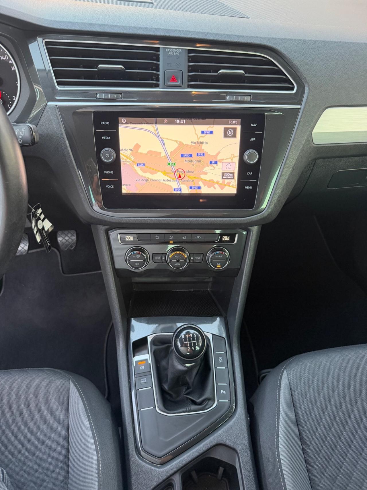 Volkswagen Tiguan 1.6 TDI 115 cv 2019 navigatore