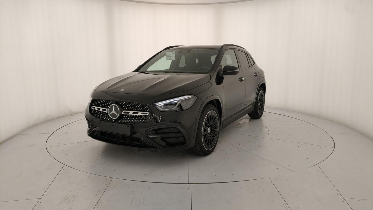 Mercedes-Benz GLA 200 d Automatic 4MATIC