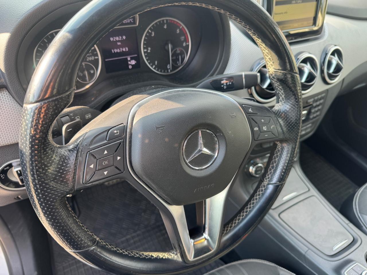 Mercedes-benz B 180 CDI BlueEFFICIENCY Premium