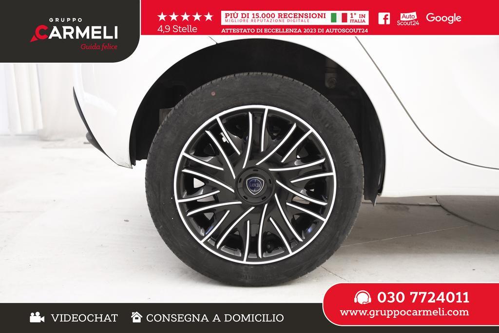 Lancia Ypsilon 1.0 FireFly Hybrid Gold