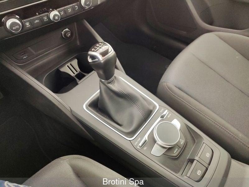 Audi Q2 Q2 30 TDI S line Edition