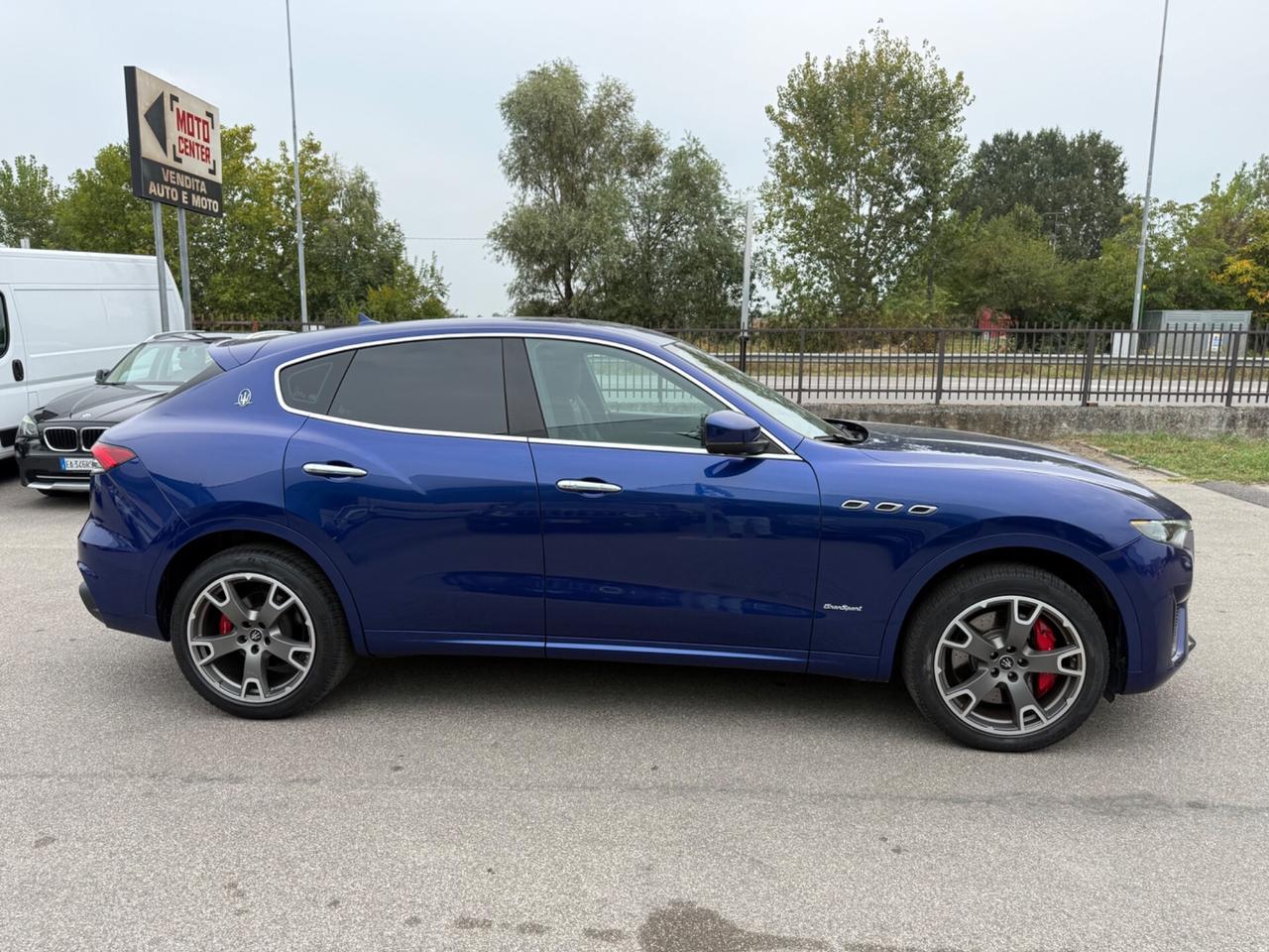Maserati Levante 3.0 350 CV V6 AWD Gransport