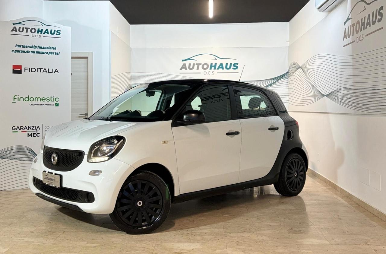Smart ForFour 1.0 Benzina 61 cv