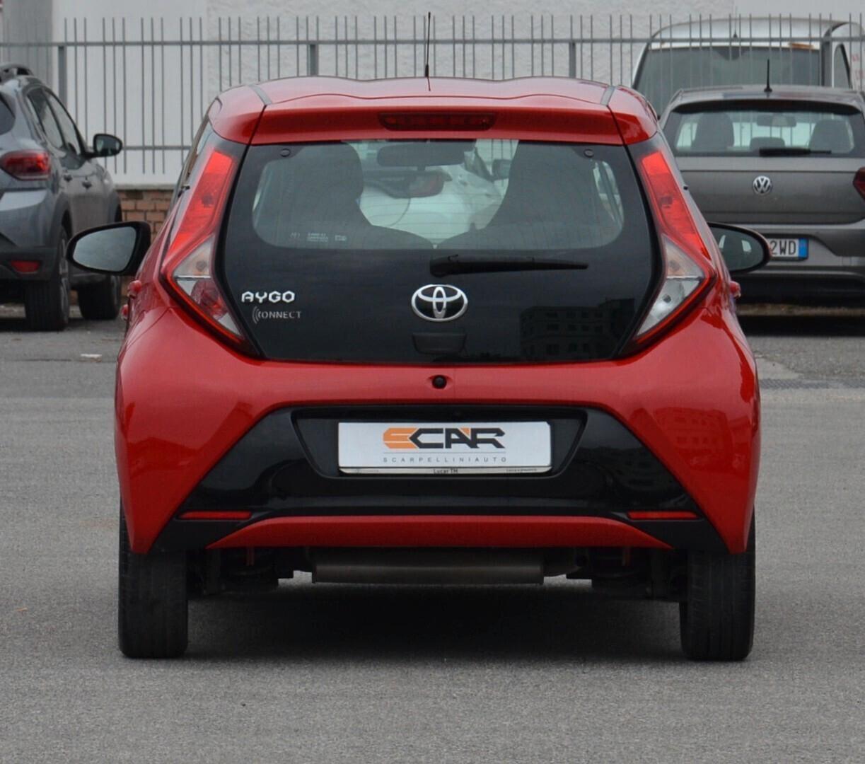 Toyota Aygo 1.0 VVT-i 72 CV 5 porte x-clusiv