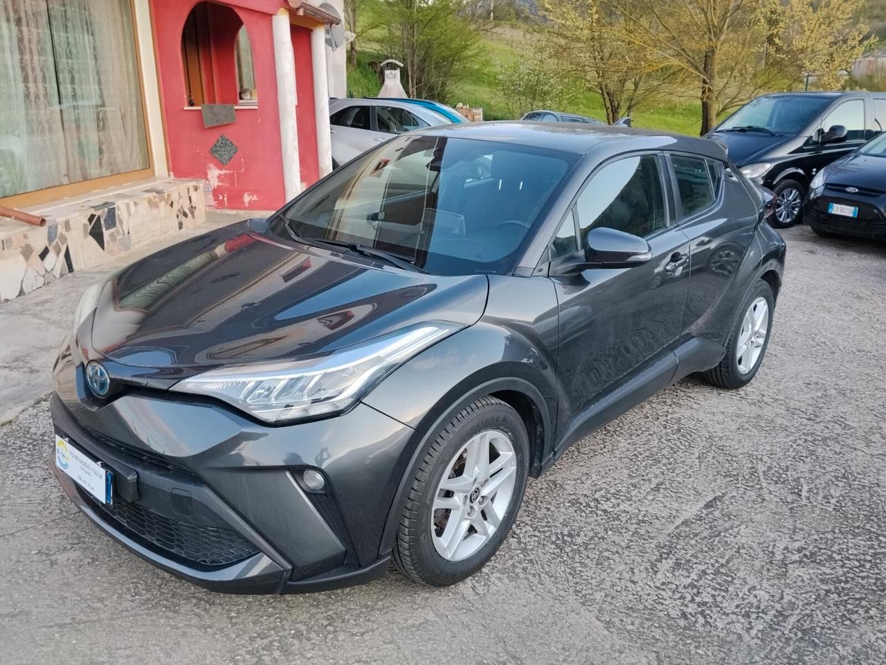 C-HR HYBRID: NO BUSTA PAGA R2B