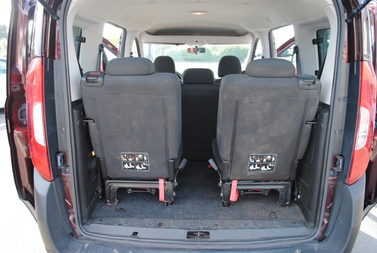 FIAT DOBLO' 1.4 BENZ/GPL 95 CV, 7 POSTI