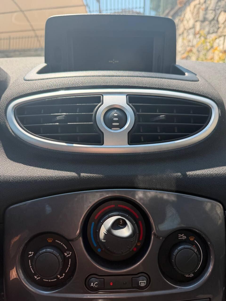 Renault Clio 2012 1.2 16V 5 porte Unico Proprietario