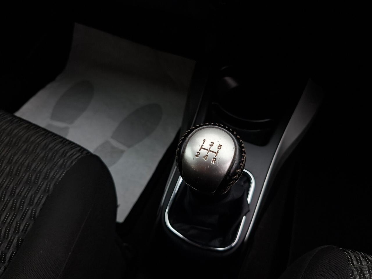 Toyota Yaris 1.0 Lounge *UNICO PROPRIETARIO*