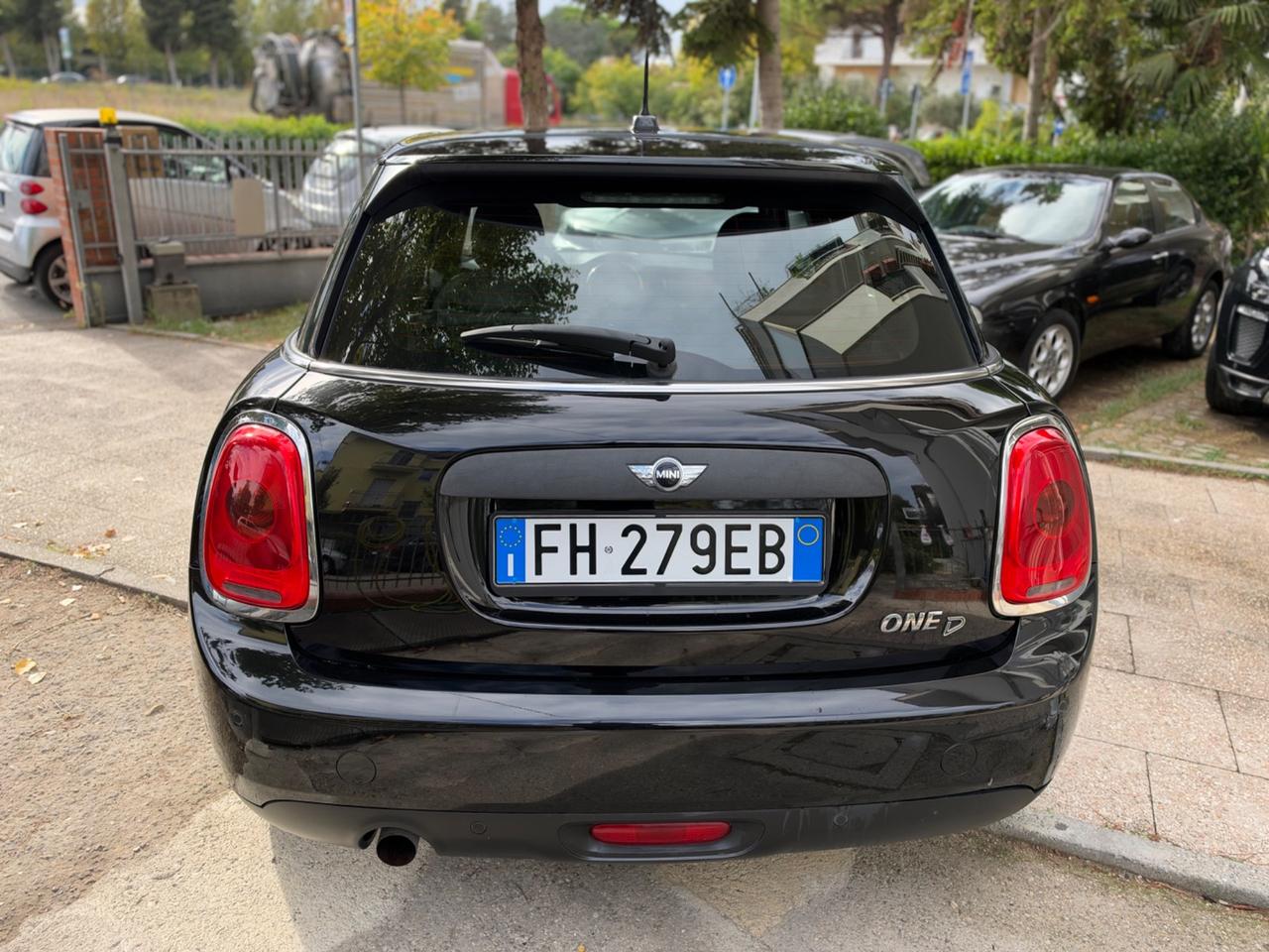 Mini 1.5 One D Hype 5 porte Neopatentati