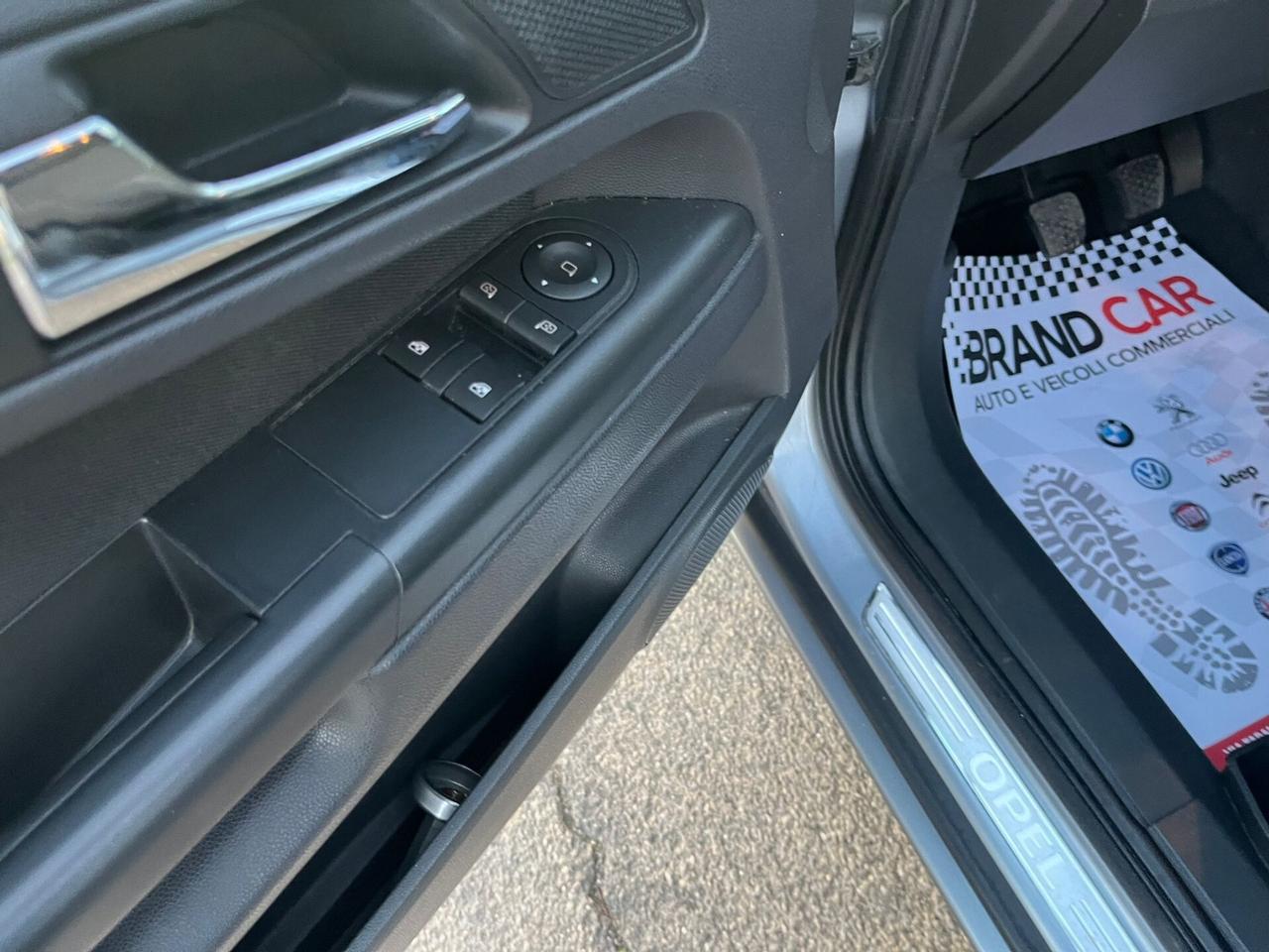 Opel Zafira 1.8 GPL-TECH Cosmo Unipro 2010