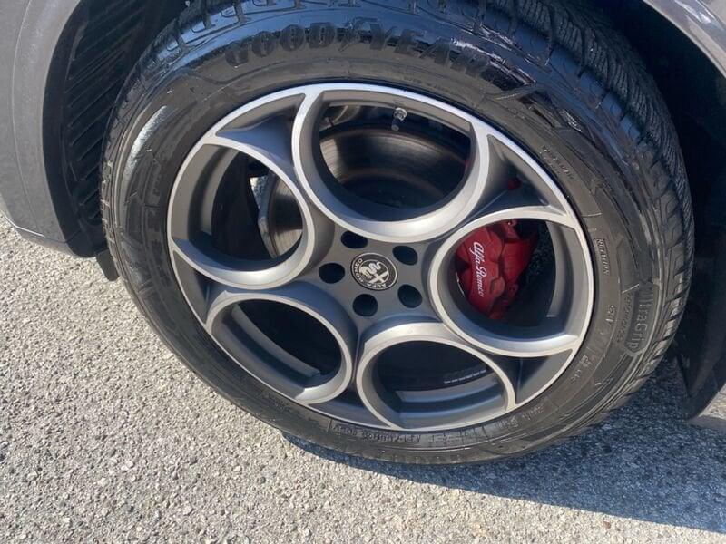 Alfa Romeo Stelvio 2.2 TD 160 CV Ti AT8 RWD