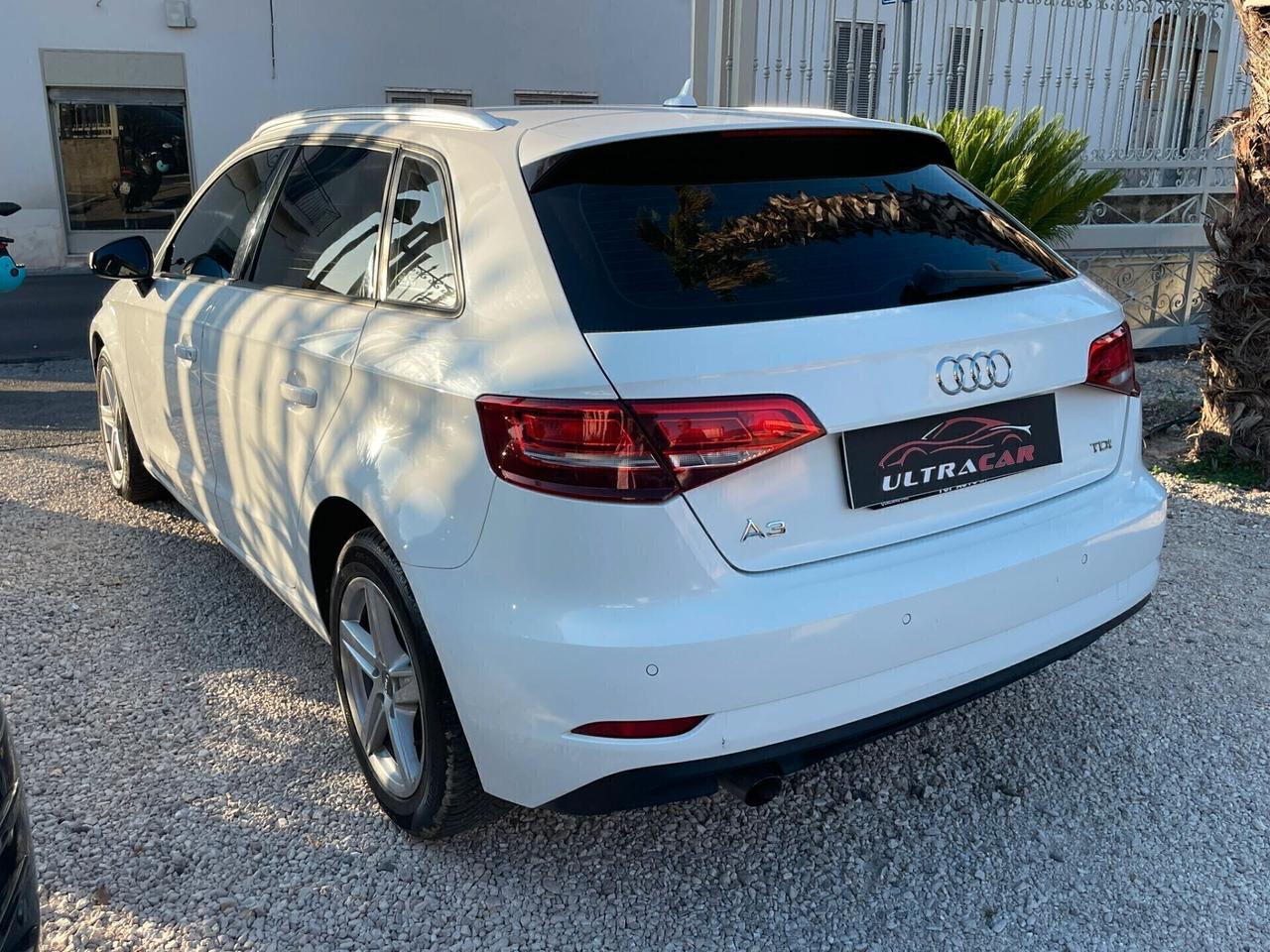 Audi A3 1.6 TDI 116 CV S tronic Business
