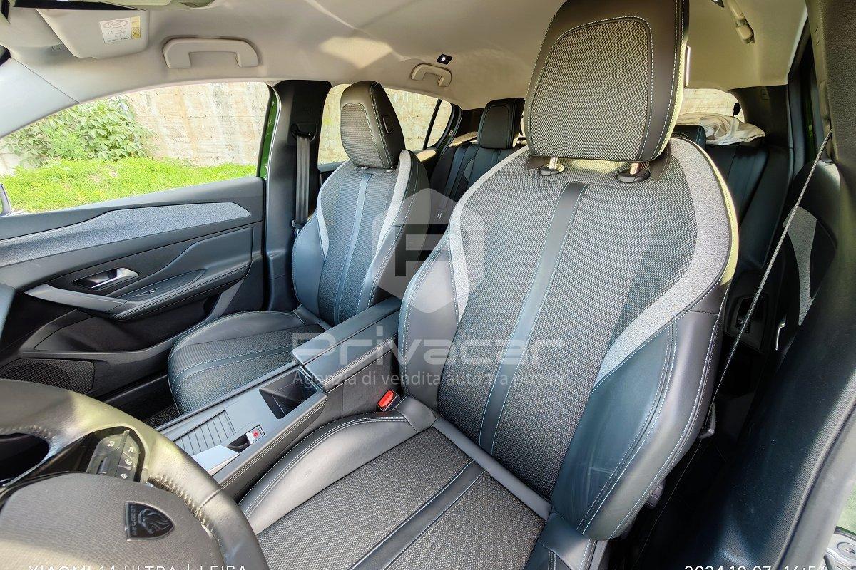 PEUGEOT 308 Hybrid 180 e-EAT8 Allure Pack