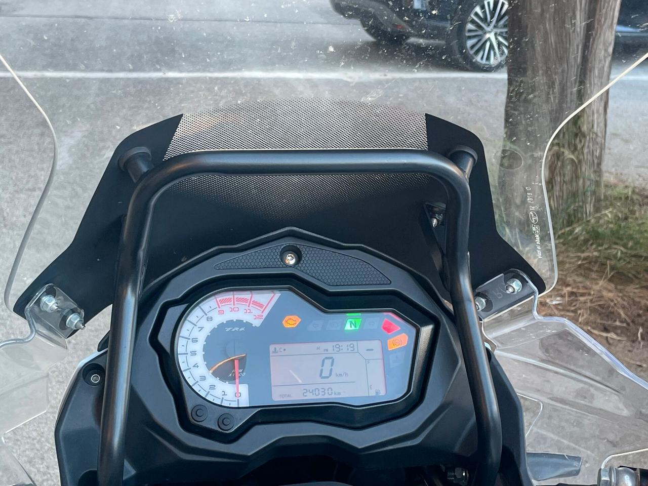 Benelli TRK 502