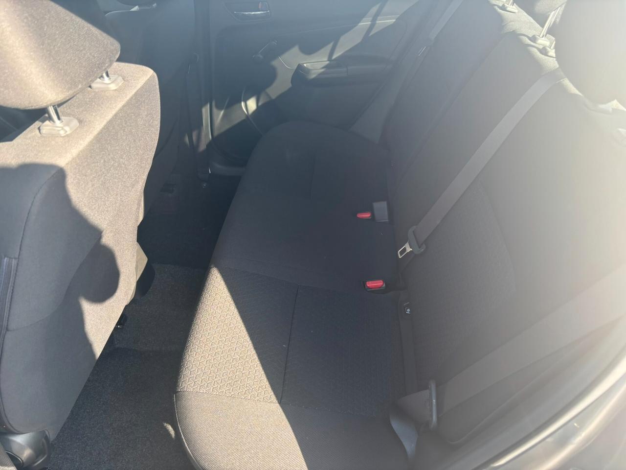 Suzuki Swift 1.2 Hybrid Cool