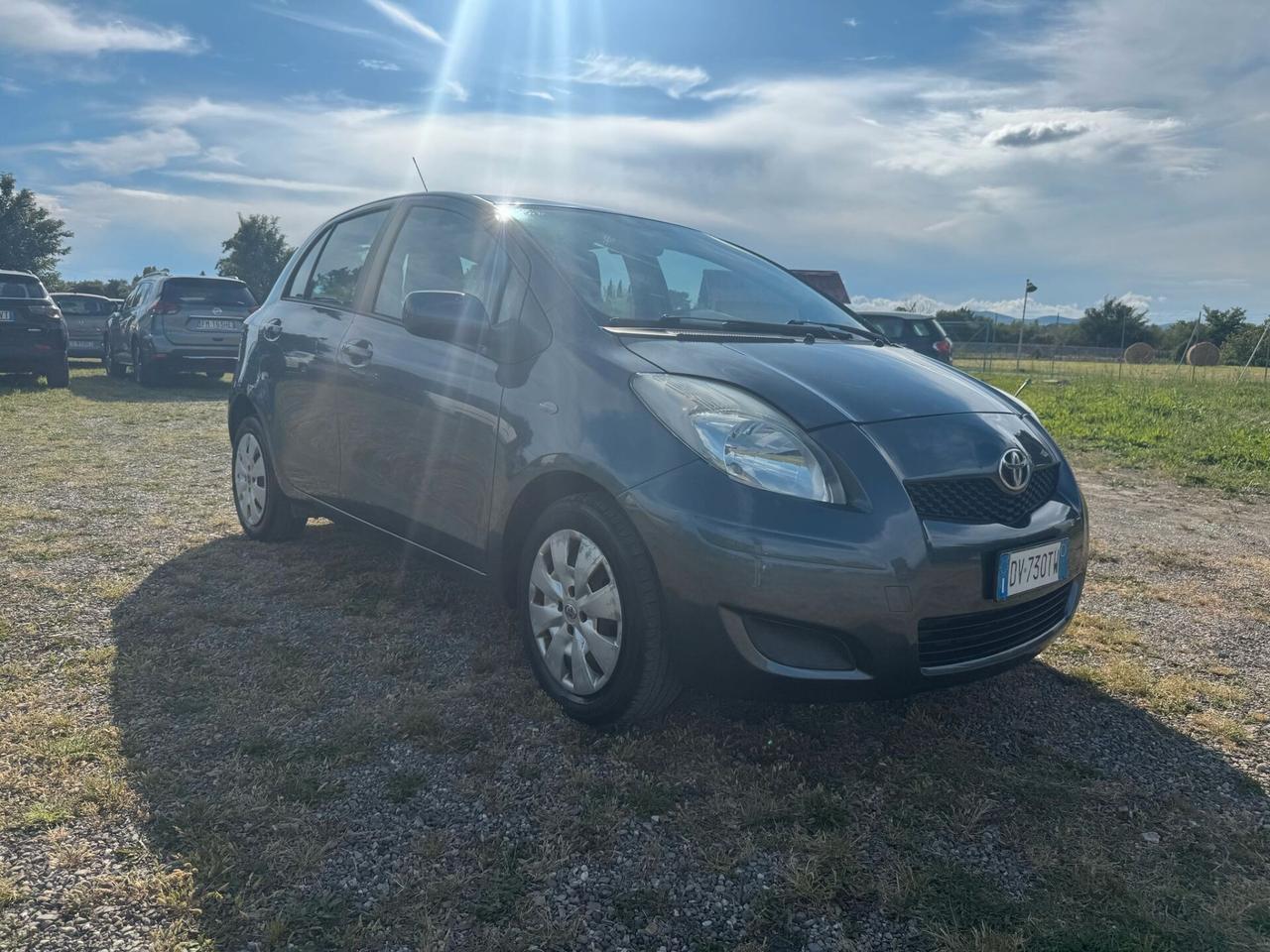 Toyota Yaris 1.3 5 porte AUTOMATICA 104.000 KM