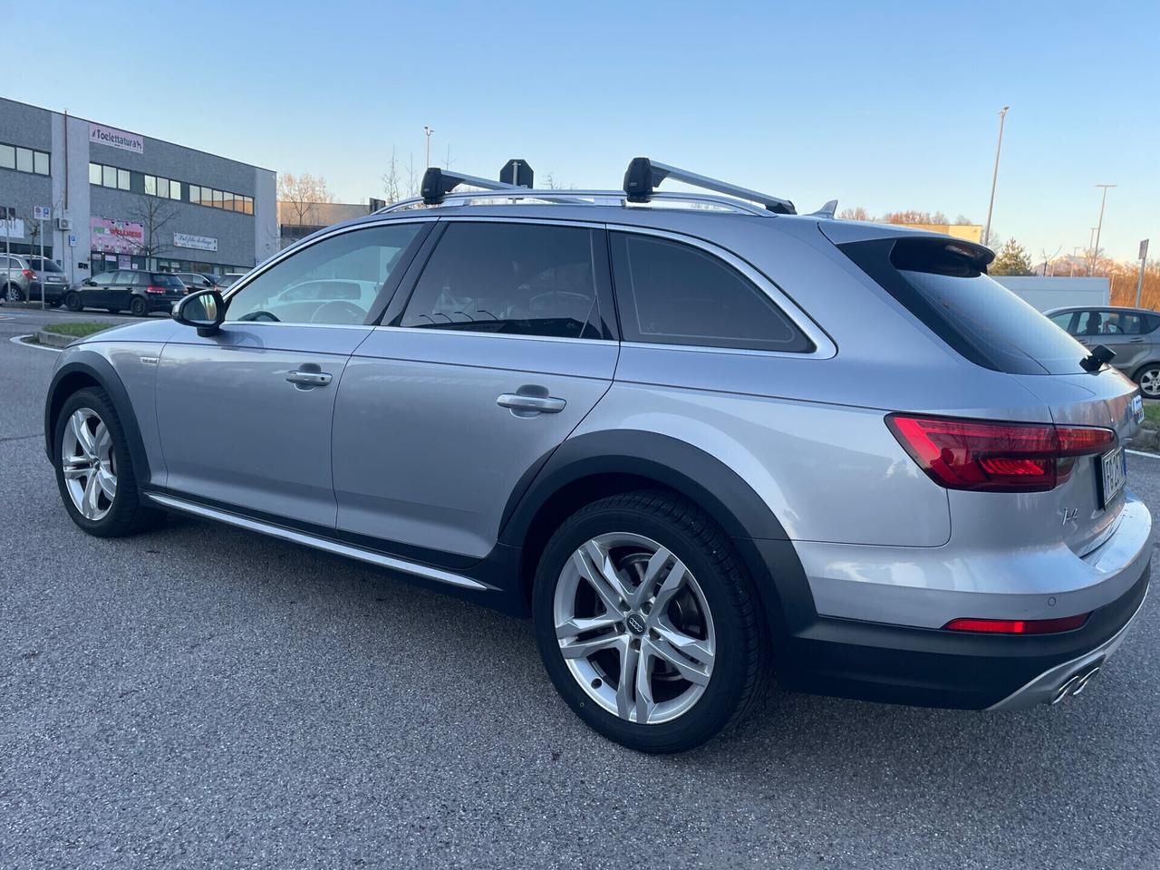 Audi A4 allroad 3.0 TDI 218 CV*Automatik*Pelle*Navi